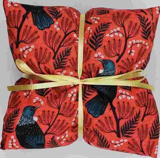 Red Tui